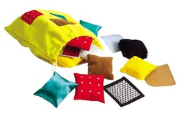 [EI3049] Teachable Touchables Texture Squares (10squares)(Gr:PreK+,Ages:3+)