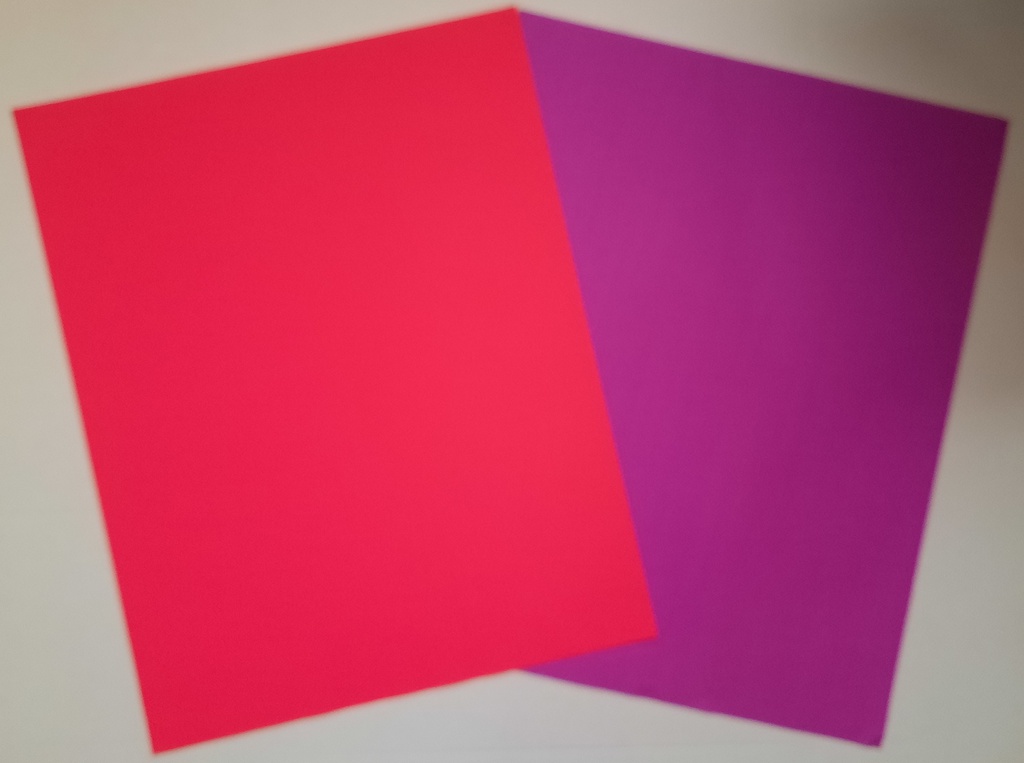 POSTER BOARD HOT PURPLE 22''x28''(55.8cm.x 71.1cm) SINGLE